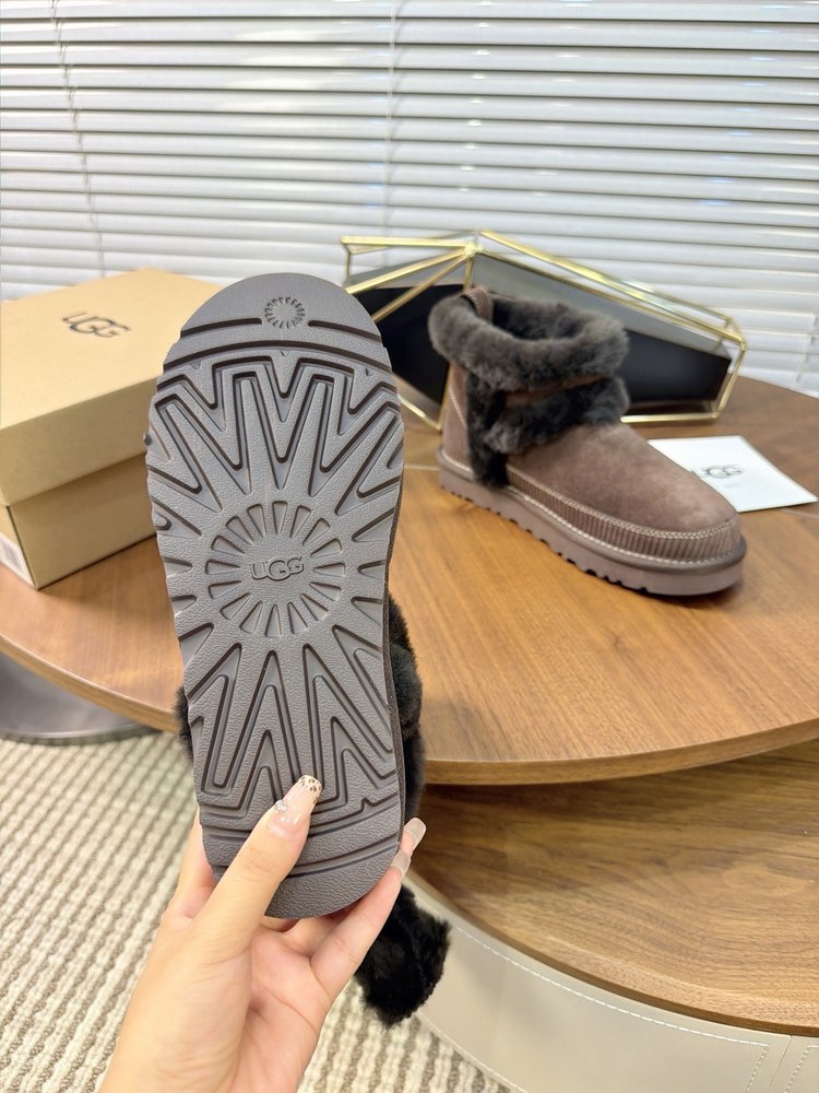 UGG 송우기 동일한 미니 스노우부츠 001-286567