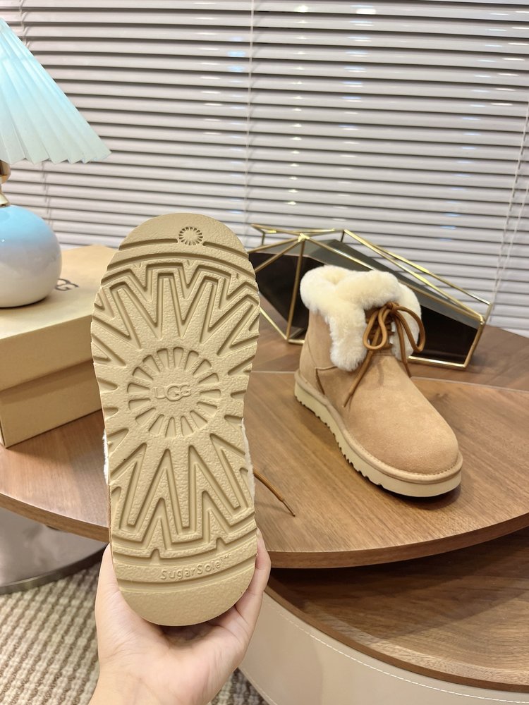 UGG 가을 신상 레이스업 부츠 001-286579