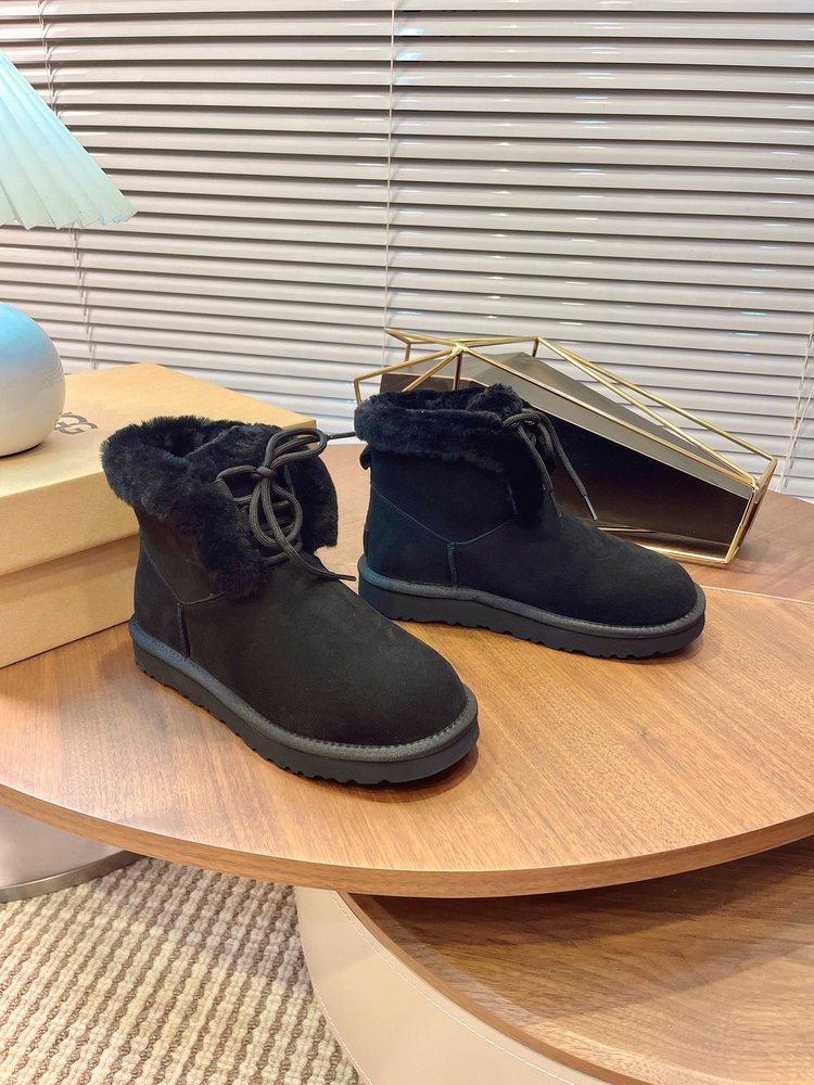 UGG 여성 클래식 스노우부츠 001-286580