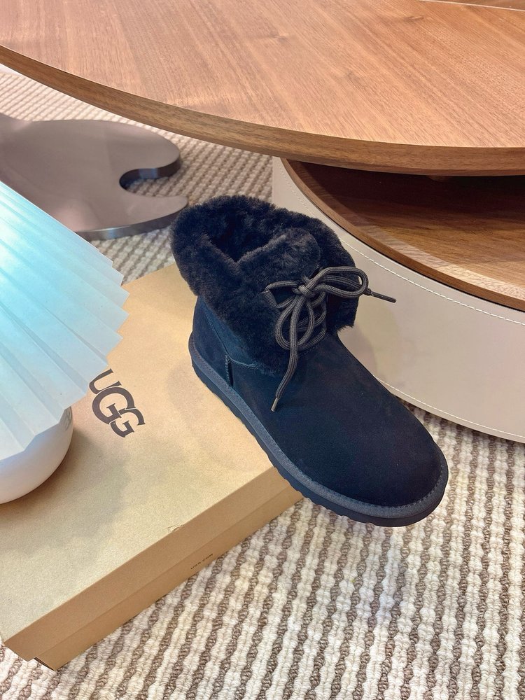 UGG 여성 클래식 스노우부츠 001-286580
