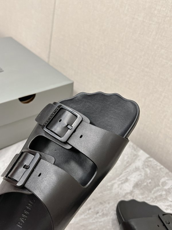 발렌시아가 10보켄 커플 슬리퍼 001-286948