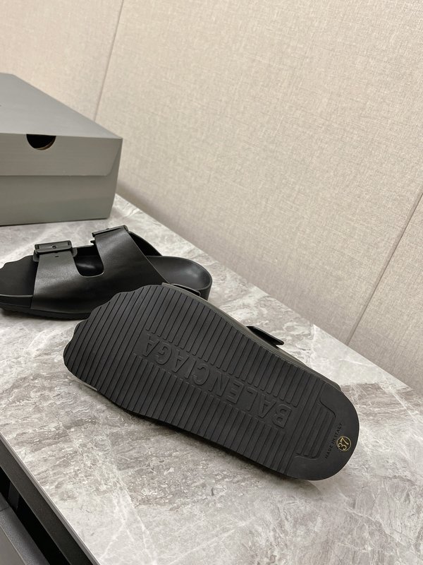 발렌시아가 10보켄 커플 슬리퍼 001-286948