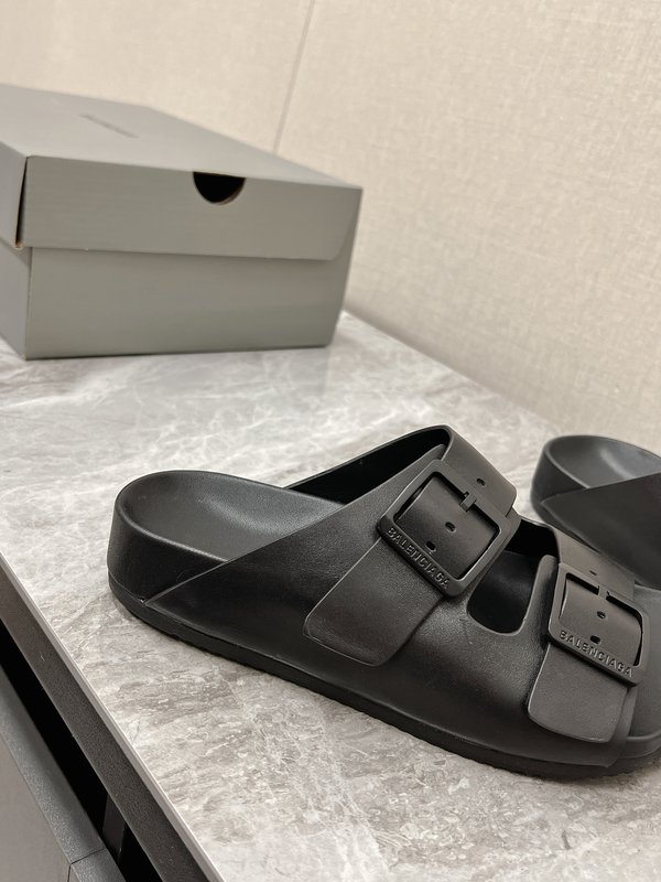 발렌시아가 10보켄 커플 슬리퍼 001-286948