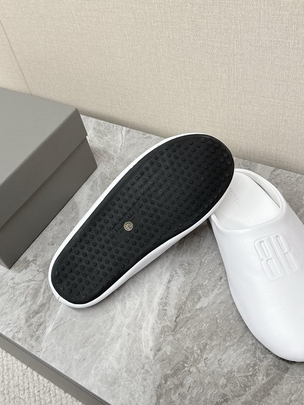발렌시아가 커플 슬리퍼 001-286961