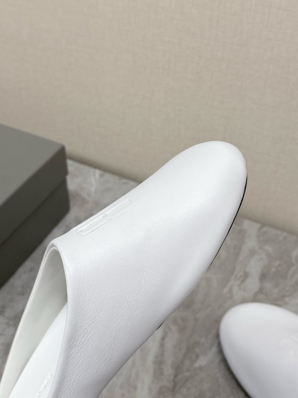발렌시아가 커플 슬리퍼 001-286961
