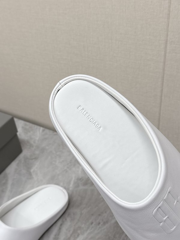 발렌시아가 커플 슬리퍼 001-286961