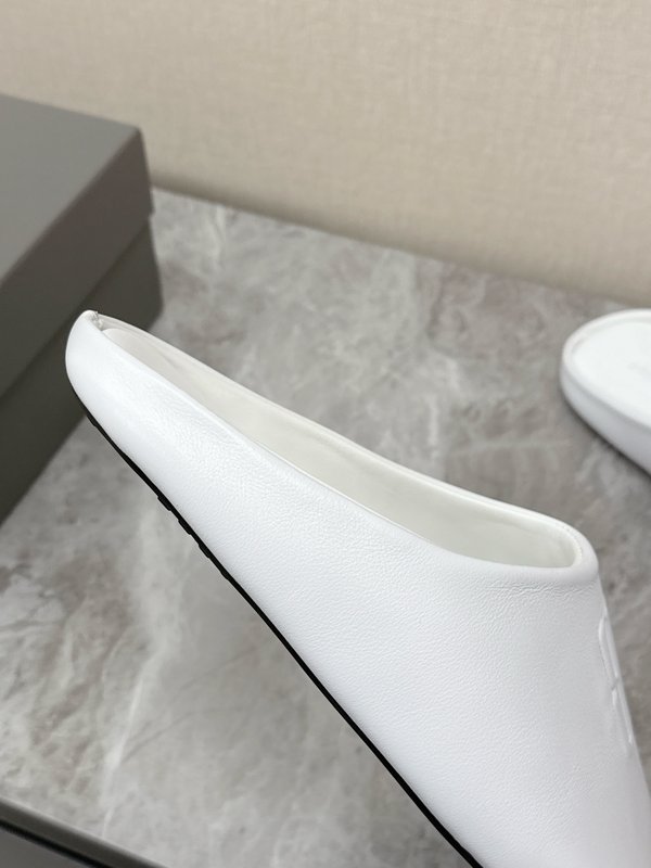 발렌시아가 커플 슬리퍼 001-286961