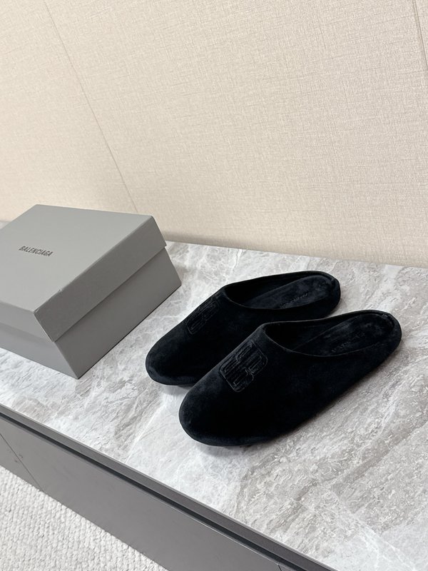 발렌시아가 런웨이 커플 슬리퍼 001-286962