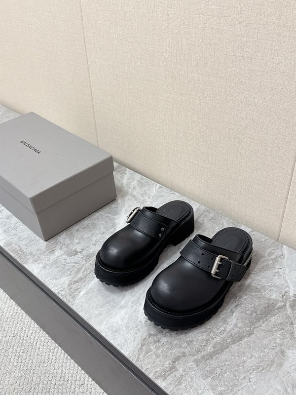 발렌시아가 두꺼운 밑창 메탈 버클 뮬 버켄 슬라이드 001-286974