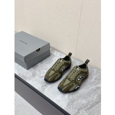 발렌시아가 2026 S/S 빈티지 레이스업 캐주얼 슈즈 001-286998