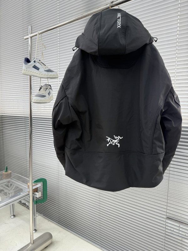 아크테릭스 다운패딩 스키복 한정판 001-287070