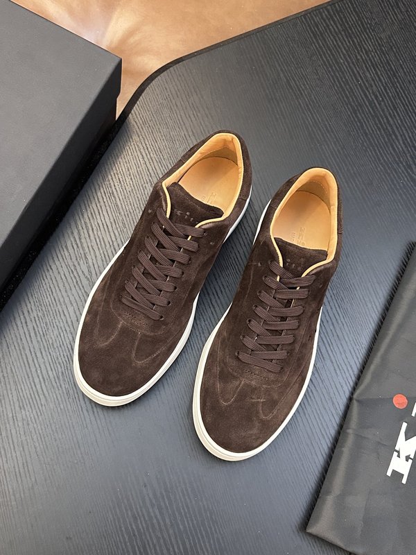 Kiton 소가죽 남성 운동화 001-287096