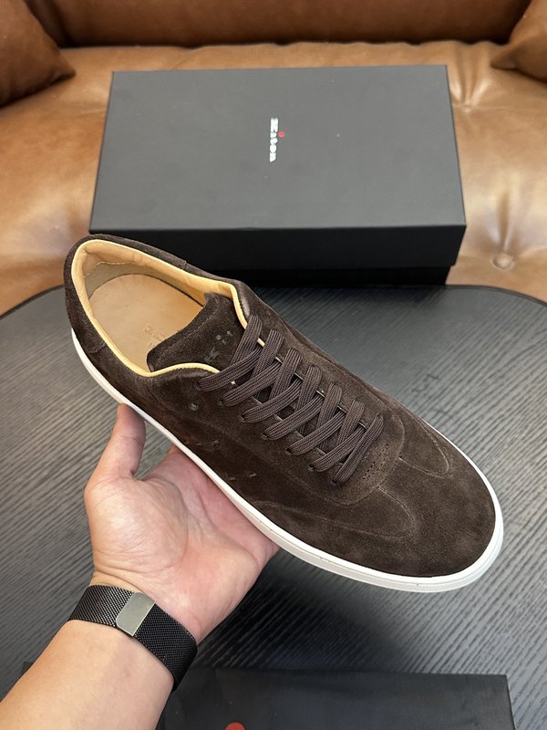 Kiton 소가죽 남성 운동화 001-287096