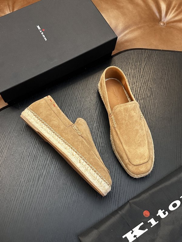 Kiton 남성 송아지 가죽 운동화 001-287105