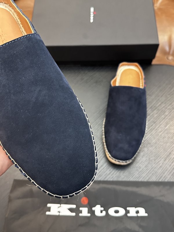 Kiton 남성 송아지 가죽 운동화 001-287107