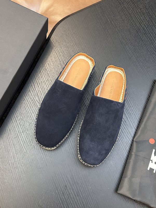 Kiton 남성 송아지 가죽 운동화 001-287107