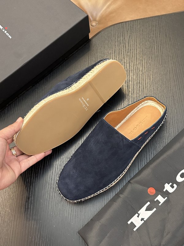 Kiton 남성 송아지 가죽 운동화 001-287107
