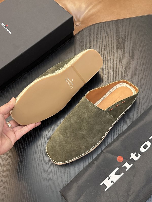 Kiton 남성 소가죽 운동화 001-287108