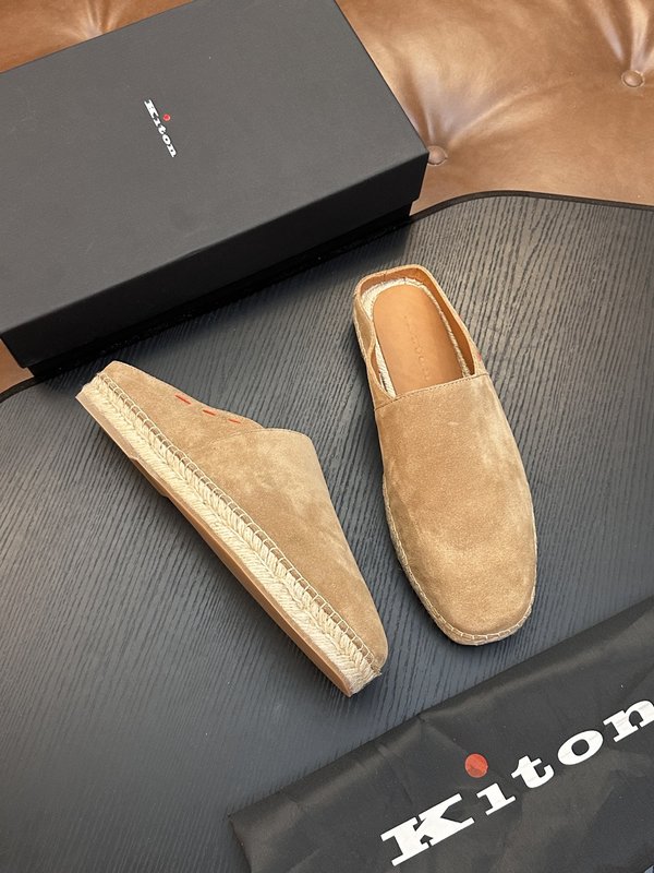 Kiton 남성 소가죽 운동화 001-287111