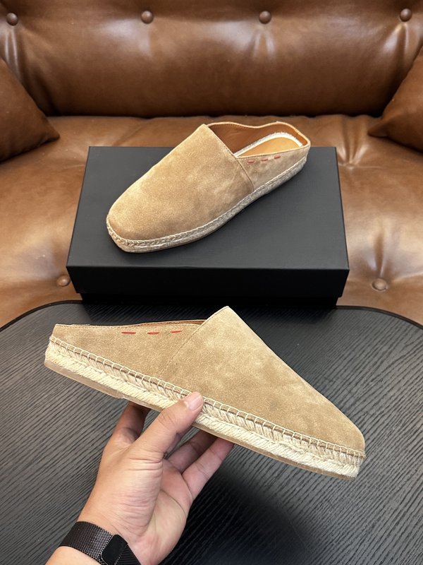 Kiton 남성 소가죽 운동화 001-287111