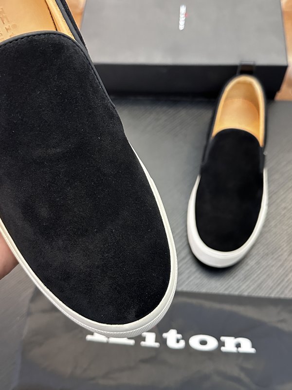 Kiton 남성 송아지가죽 운동화 001-287112