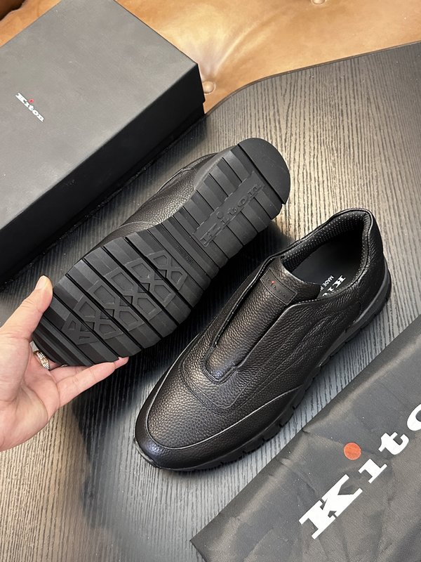 Kiton 남성 송아지가죽 운동화 001-287117