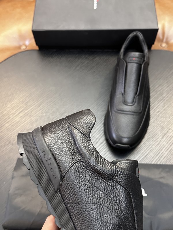 Kiton 남성 송아지가죽 운동화 001-287117