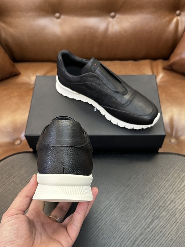 Kiton 남성 소가죽 운동화 001-287118