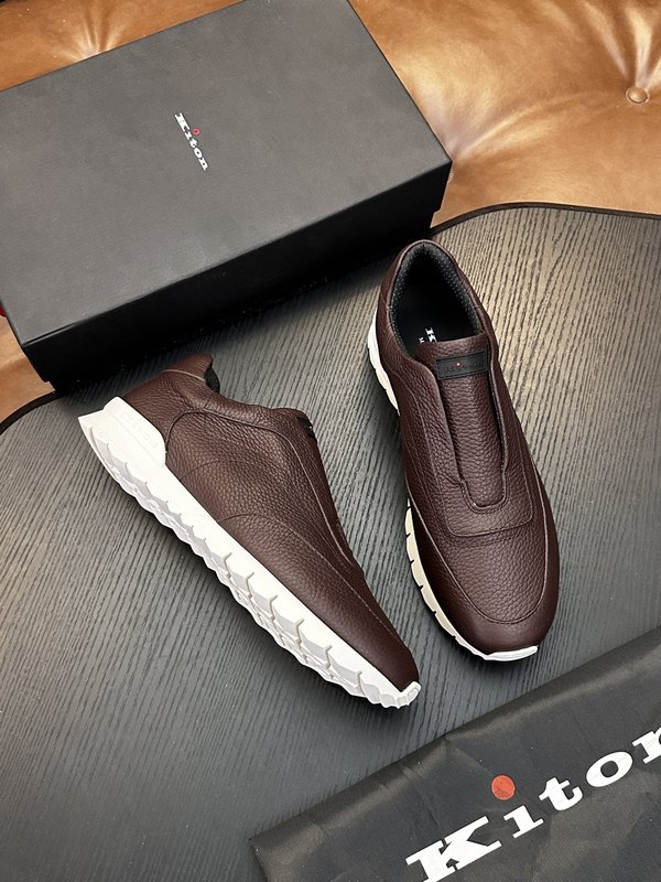 Kiton 남성 송아지 가죽 운동화 001-287120