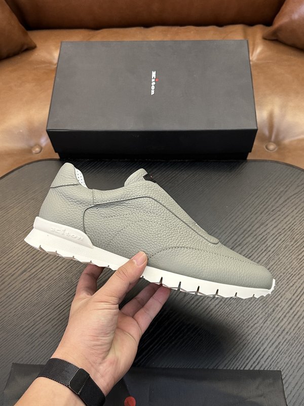 Kiton 남성 송아지가죽 운동화 001-287122