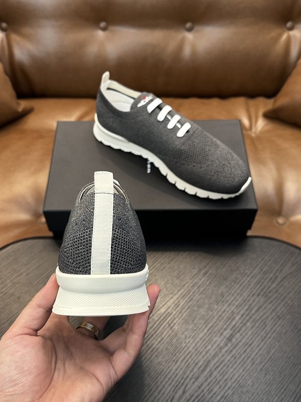 Kiton 남성 니트 스니커즈 001-287133