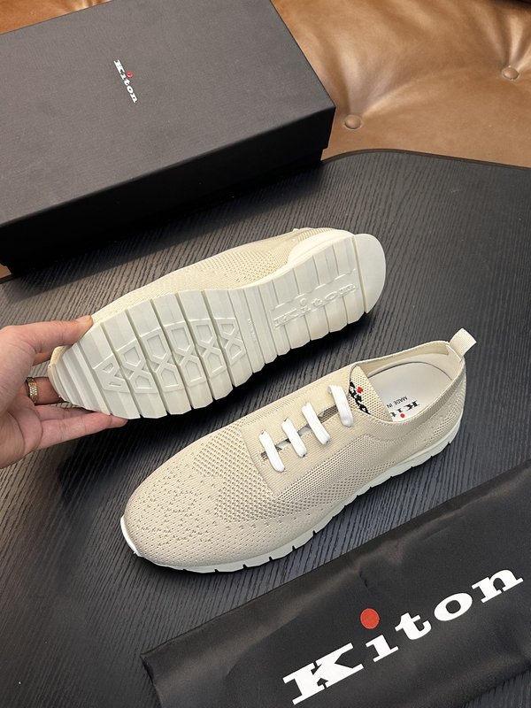 Kiton 남성 니트 스니커즈 001-287135