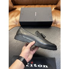 Kiton 남성 소가죽 운동화 001-287137