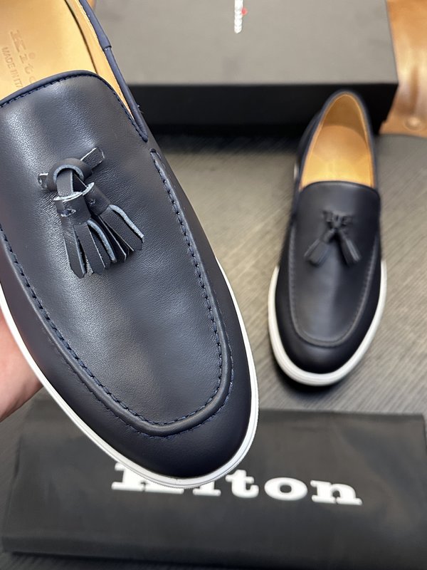 Kiton 남성 소가죽 운동화 001-287138