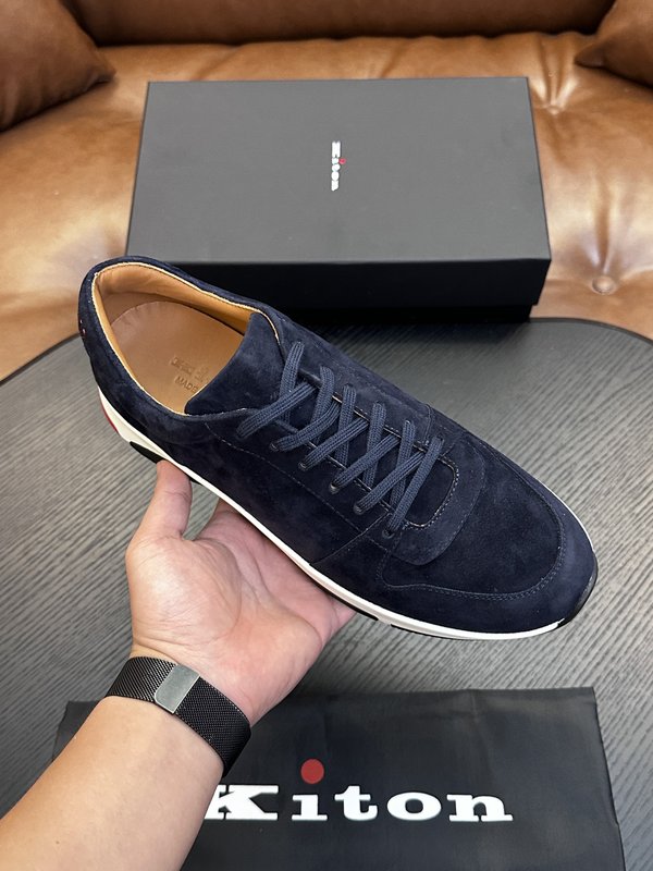 Kiton 남성 송아지가죽 운동화 001-287149