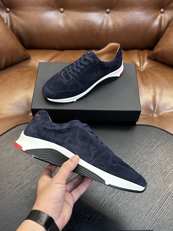 Kiton 남성 송아지가죽 운동화 001-287149