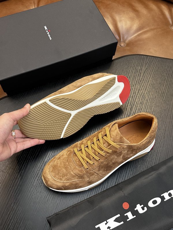 Kiton 남성 송아지가죽 운동화 001-287151