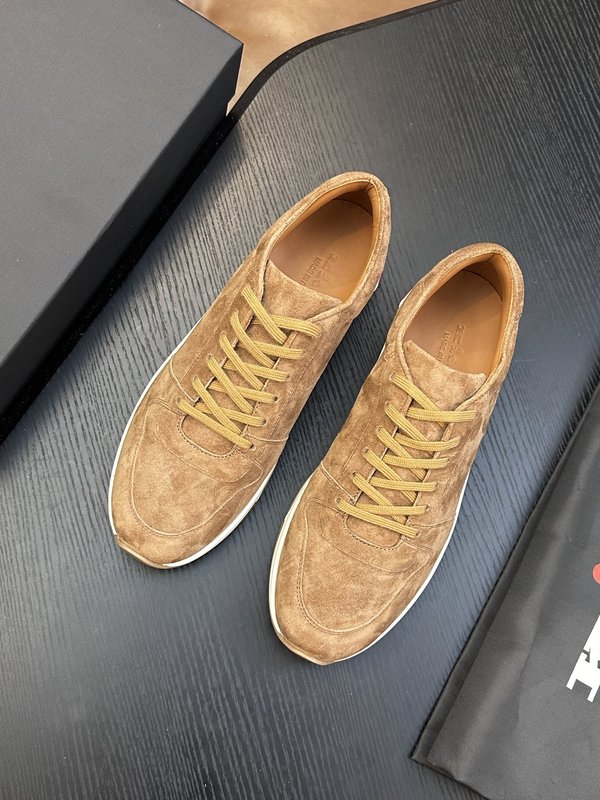 Kiton 남성 송아지가죽 운동화 001-287151