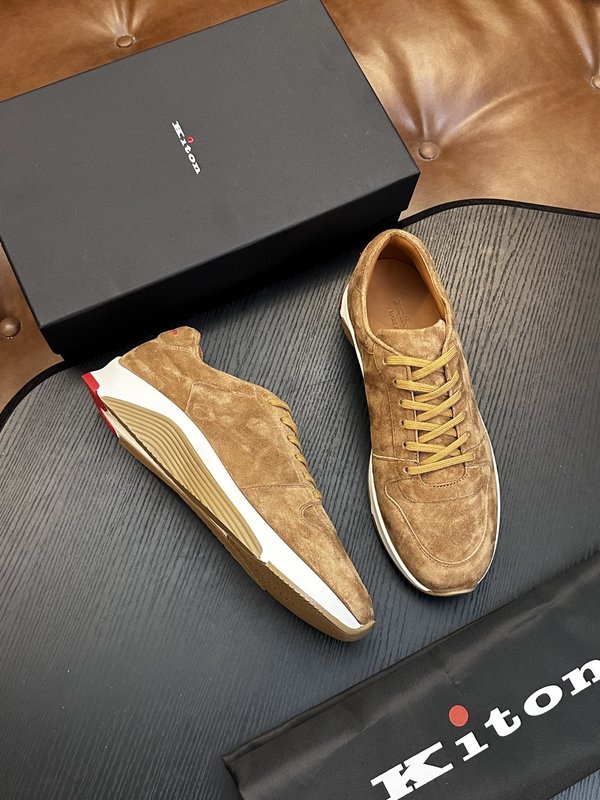 Kiton 남성 송아지가죽 운동화 001-287151