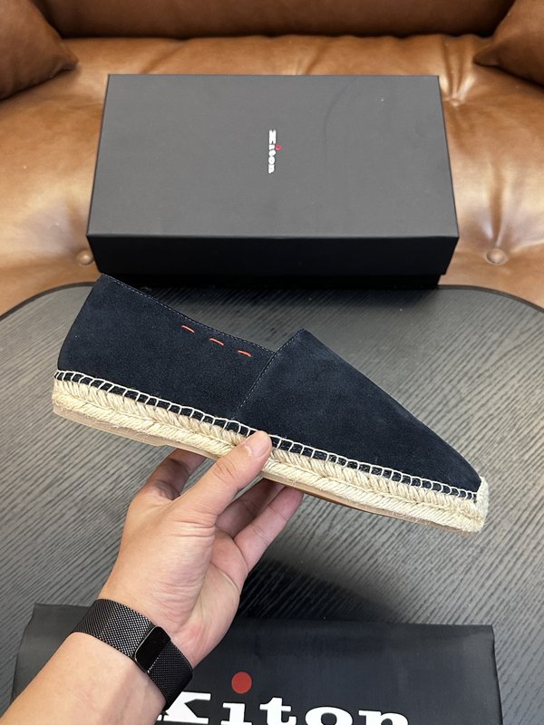 Kiton 남성 소가죽 운동화 001-287155