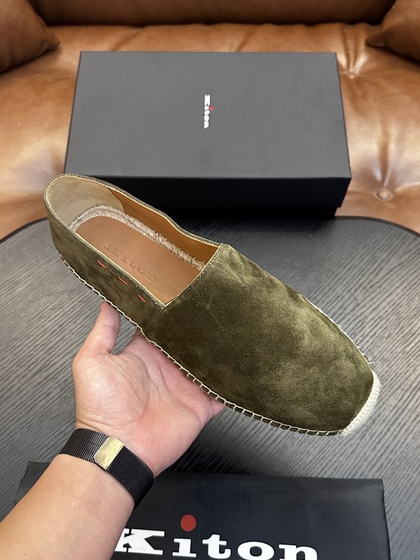 Kiton 남성 소가죽 운동화 001-287156