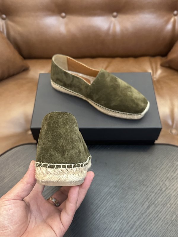 Kiton 남성 소가죽 운동화 001-287156
