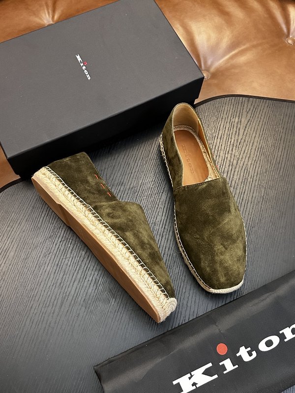 Kiton 남성 소가죽 운동화 001-287156