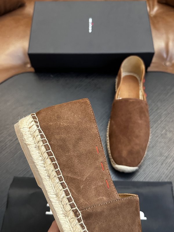 Kiton 남성 송아지 가죽 운동화 001-287157